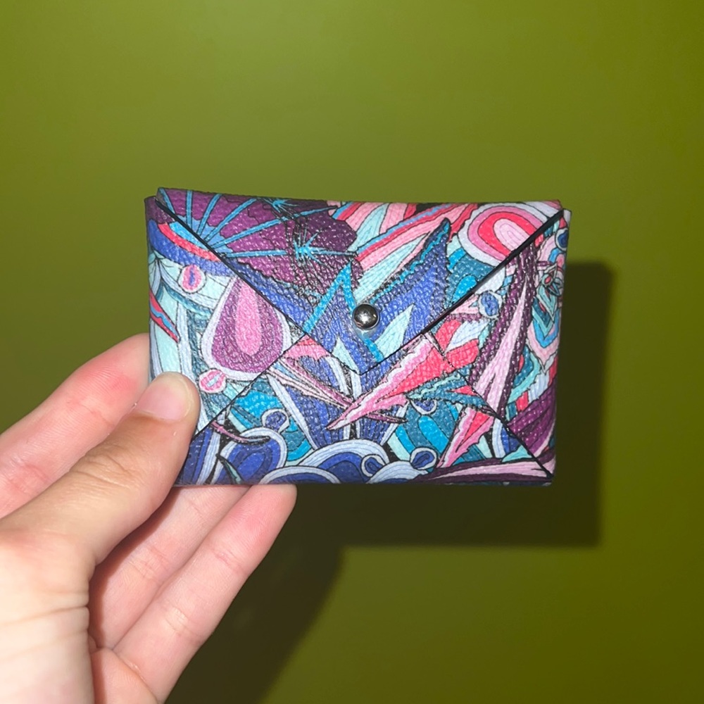 Unique cardholder/wallet
